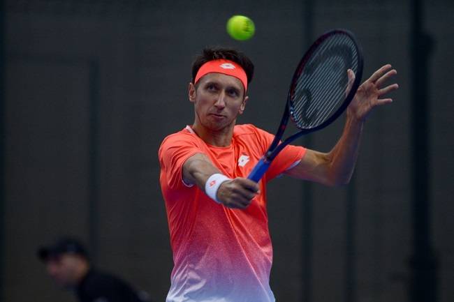 Стаховский вышел в финал квалификации на турнире в Марселе