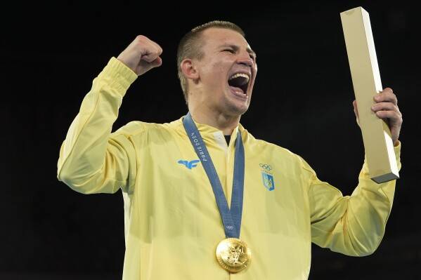 Хижняк розповів, де йому було легше виступати – на Олімпіаді в Парижі чи Токіо