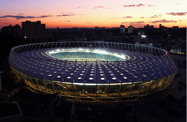 В дни матчей «Шахтера» «Олимпийский» будет подсвечиваться оранжево-черным цветом – источник