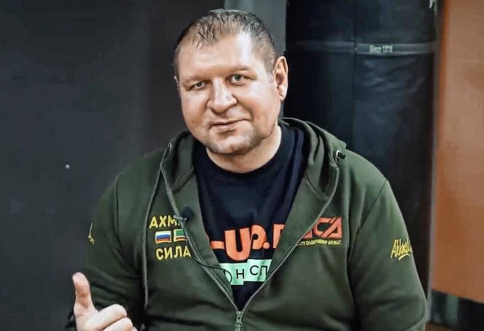 Олександр Ємельяненко: « Я не розглядаю Харитонова навіть як людини »