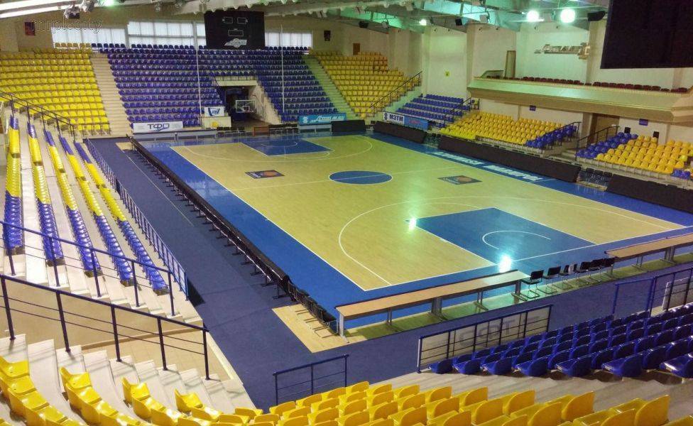 Як виглядає домашня арена збанкрутілого « Азовмаша »