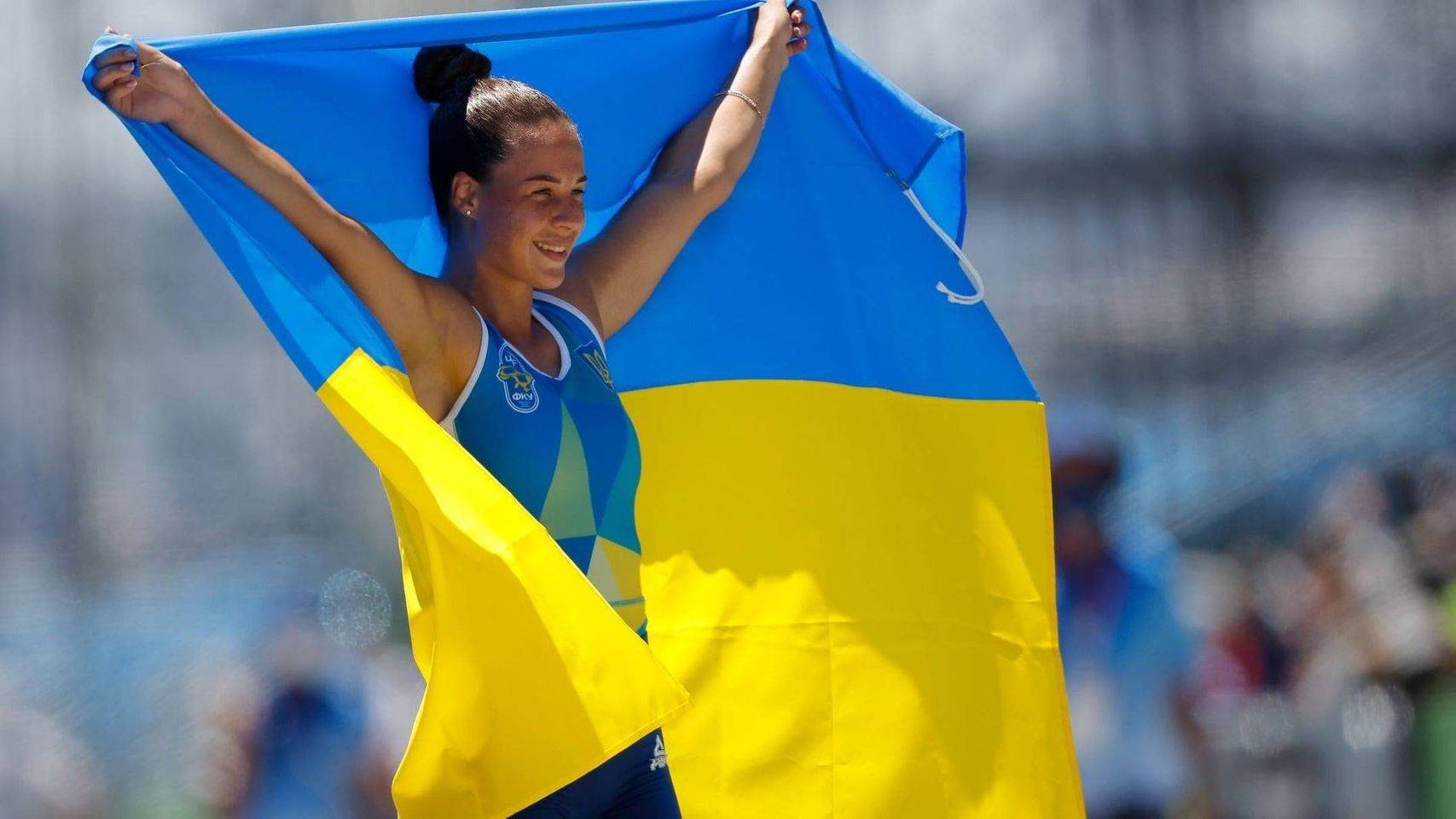 Найпотужніше фото дня! Лузан і всі її нагороди ЧС-2022