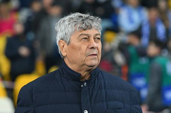 Луческу: «Збірну тренувати не буду»