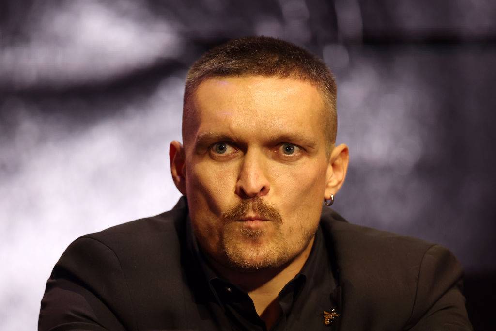 Промоутер Джошуа назвал единственного бойца, который может победить Усика