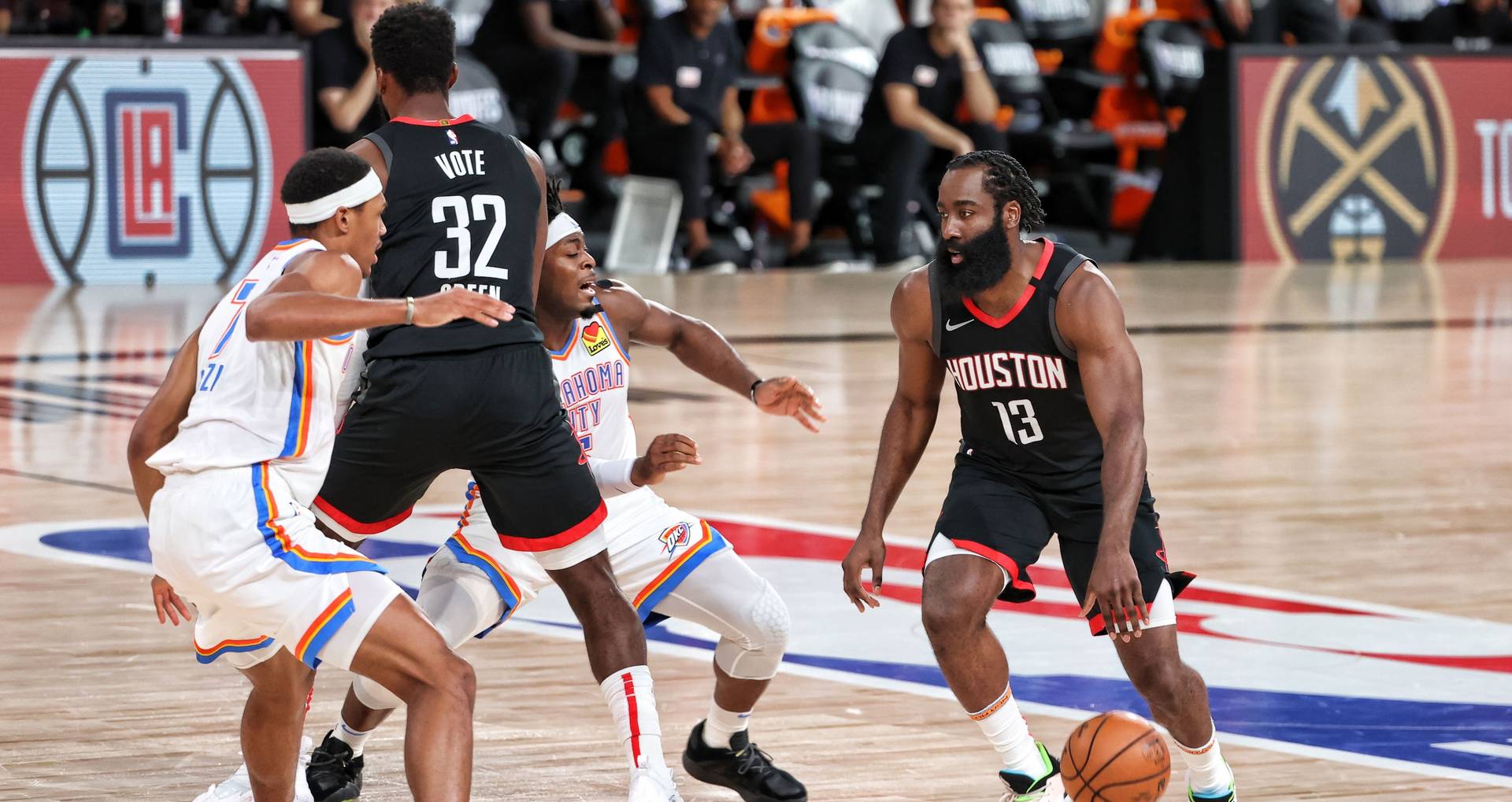 «Хит» снова выиграли у «Милуоки», «Хьюстон» оформил победу в серии с «Оклахомой»