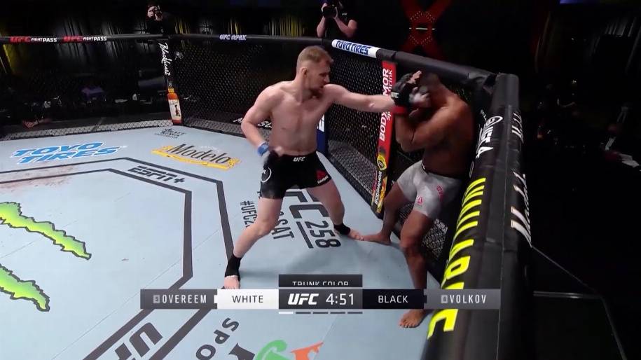 Самые жесткие и яркие моменты UFC Fight Night 184