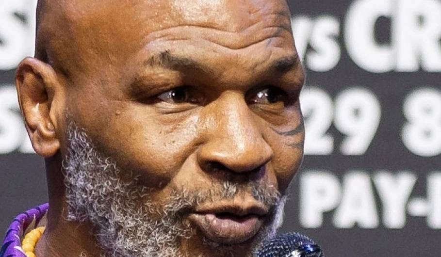 Майк Тайсон: «Если Нганну побьет Фьюри, то это будет величайший апсет в истории»