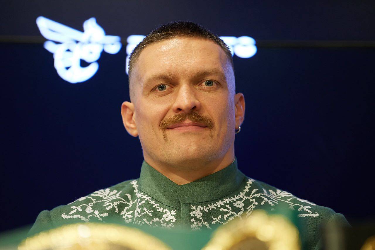 Сума з дев’ятьма цифрами. Відомо, скільки Усик задонатив на потреби захисникам України