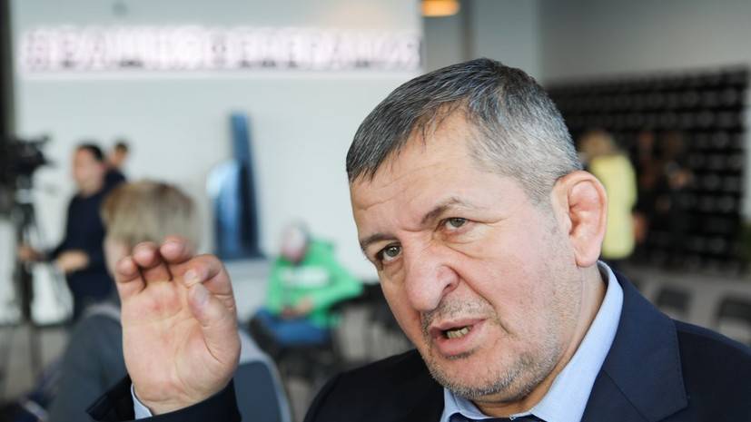 Отец Нурмагомедова вышел из комы