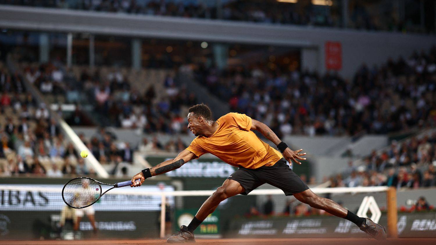 Чоловік Світоліної в справжньому трилері обіграв Байєса на старті Roland Garros