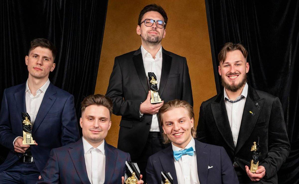 NAVI – найкраща команда року, а їхній тренер та три гравці стали Топ-1 на своїх позиціях