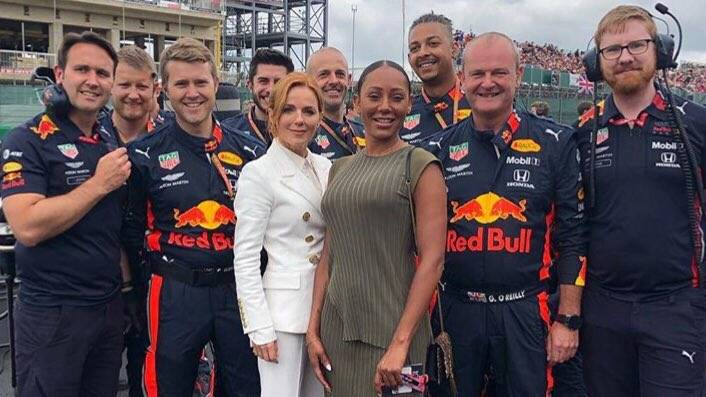 Red Bull установил новый рекорд Формулы-1 по продолжительности пит-стопа