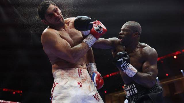 Дюбуа остановил Хрговича и стал временным чемпионом по версии IBF
