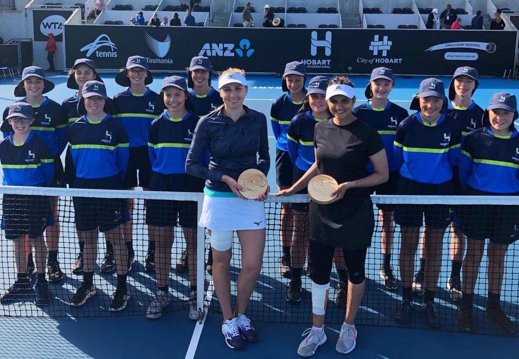 Киченок и Мирза стали чемпионками парного турнира в Хобарте