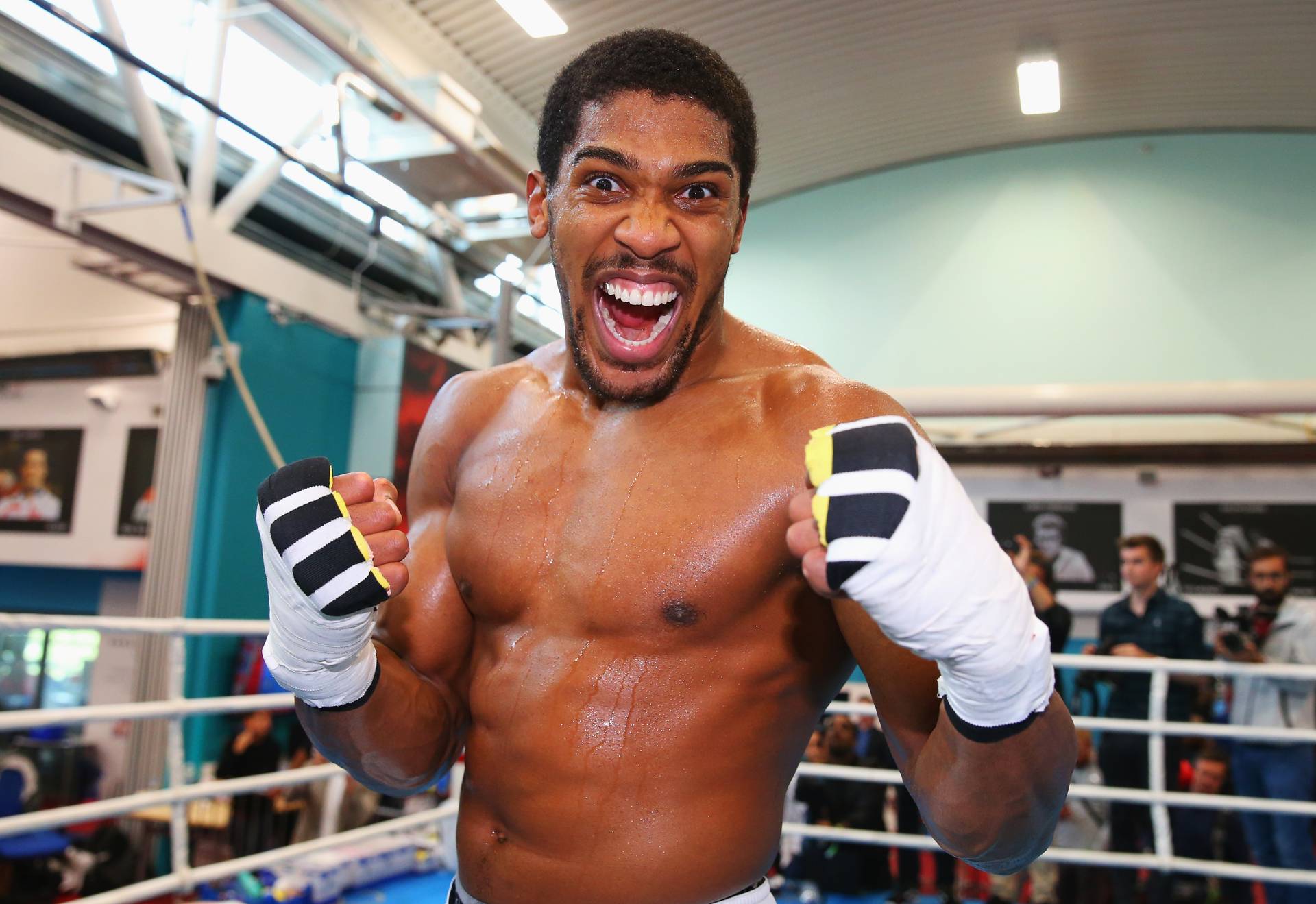 Джошуа: «Я жду поединка Джойс – Усик»