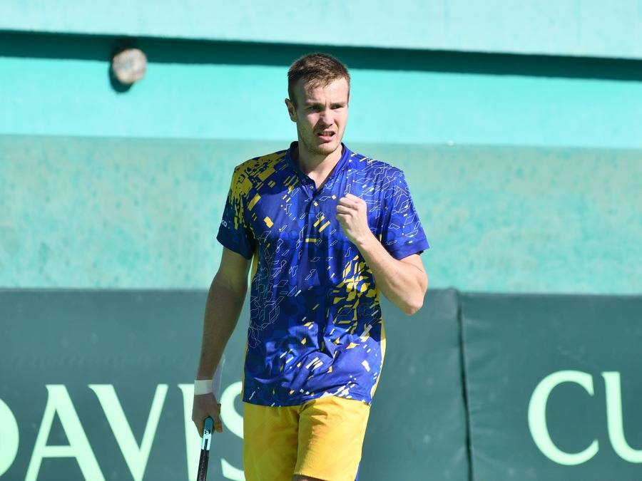 Украинец победил белоруса и стал чемпионом турнира в Бахрейне
