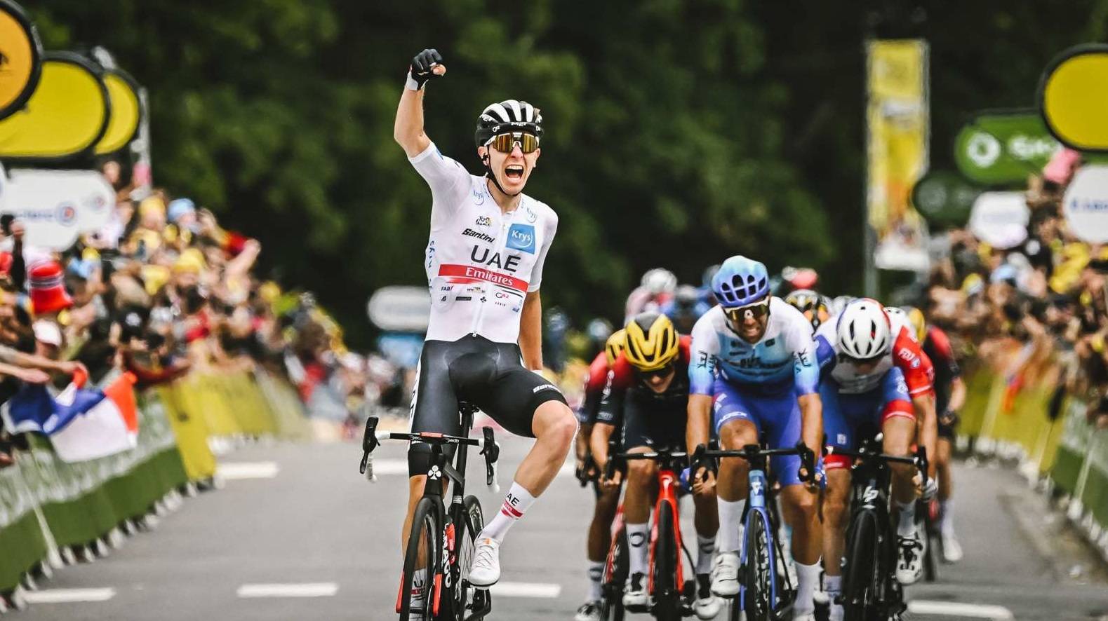 Погачар выиграл 6 этап Tour de France и перехватил лидерство в общем зачете