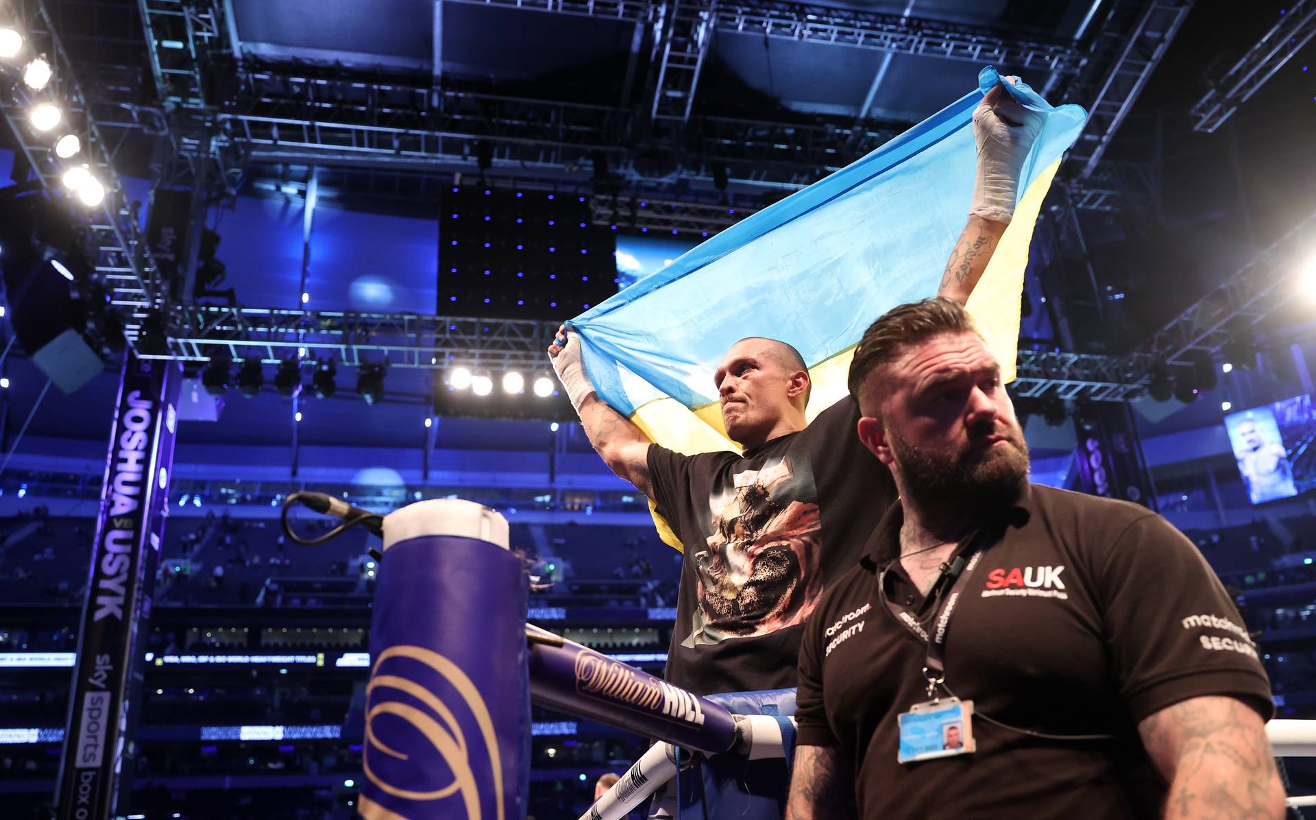Усик – про поєдинок з Джошуа: «Бій за перемогу України!»