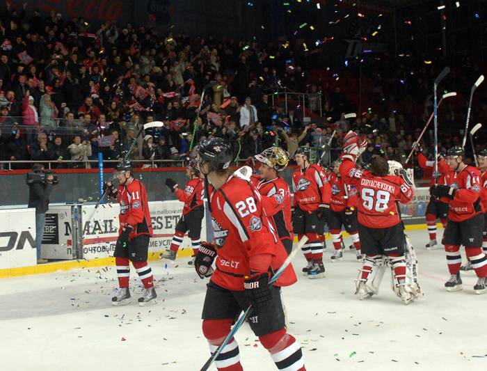 «Золотая серия ХК «Донбасс». Впереди второй эпизод