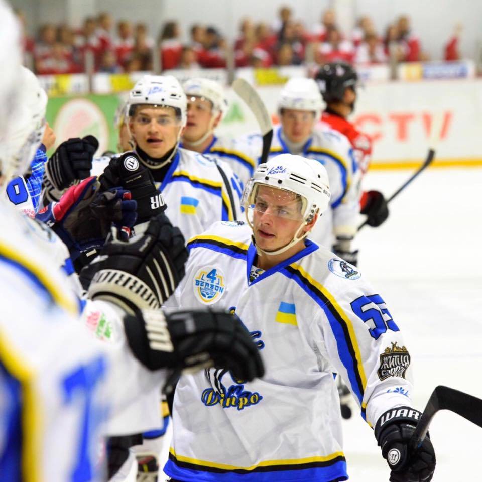 Забивной форвард «Днепра» Василенков останется в Херсоне еще на сезон