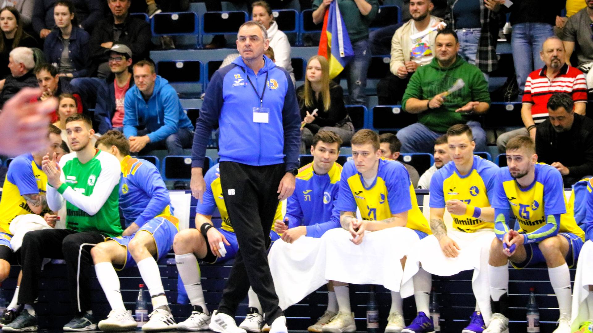 Головний тренер збірної України висловився про матч з чемпіонами Європи