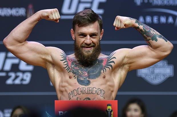 Макгрегор поздравил Сехудо с успехом на UFC 238