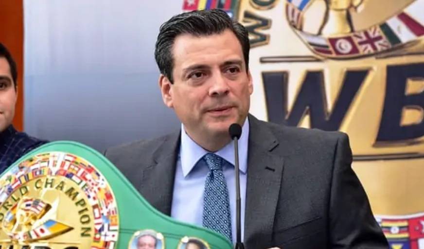 Глава WBC – про бій Усик – Ф'юрі: «Чому б не залучити шість найкращих суддів світу»