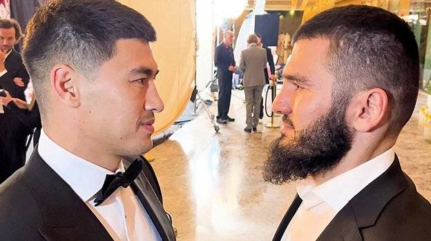 ﻿Роберт Гарсия назвал фаворита поединка Бивол – Бетербиев