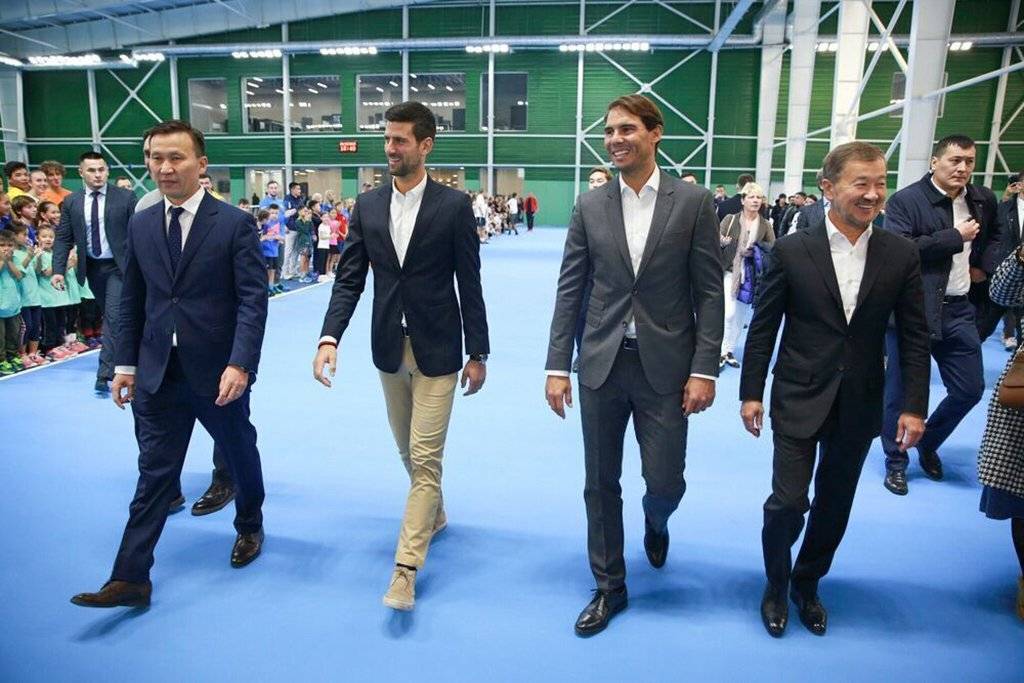 Джокович и Надаль провели выставочную игру в Казахстане 