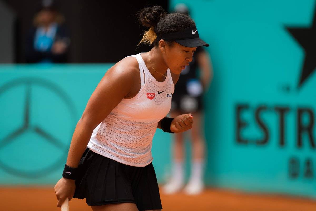 Осака легко преодолела третий раунд турнира в Мадриде и может встретиться с Козловой