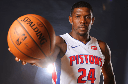 «Детройт» отчислил звездного конкурента Михайлюка