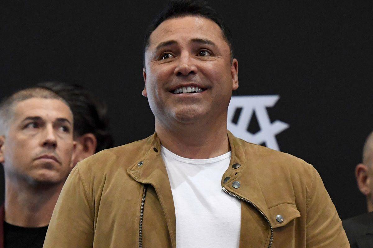 Легенда UFC в шоке от того, что Сен-Пьеру запретили разобраться с Де ла Хойей