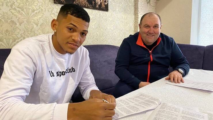«Інгулець» підписав бразильського захисника 
