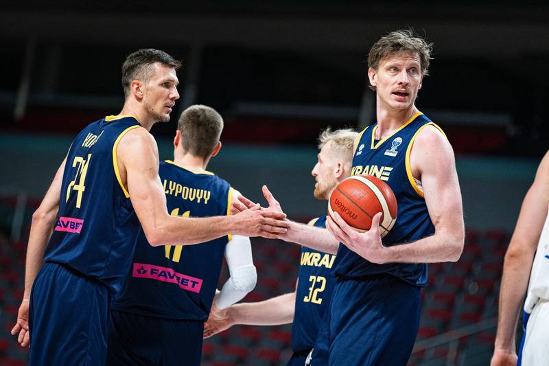Форвард збірної України розповів, що потрібно для перемоги над Словенією у кваліфікації Євробаскета
