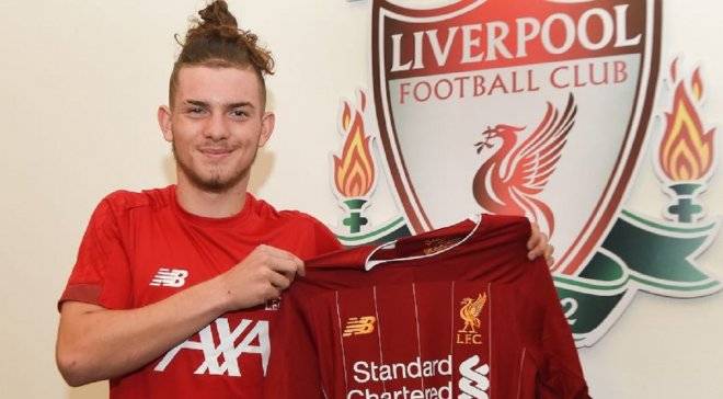 «Ливерпуль» подписал самого молодого футболиста в истории АПЛ 