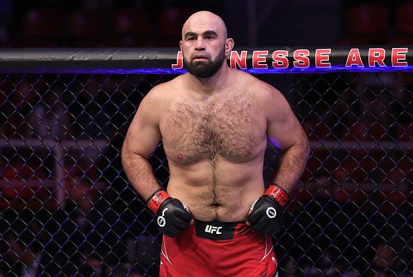 UFC звільнила чергового російського бійця