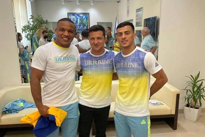 Три олімпійських чемпіона взяли участь у записі новорічного привітання Президента України