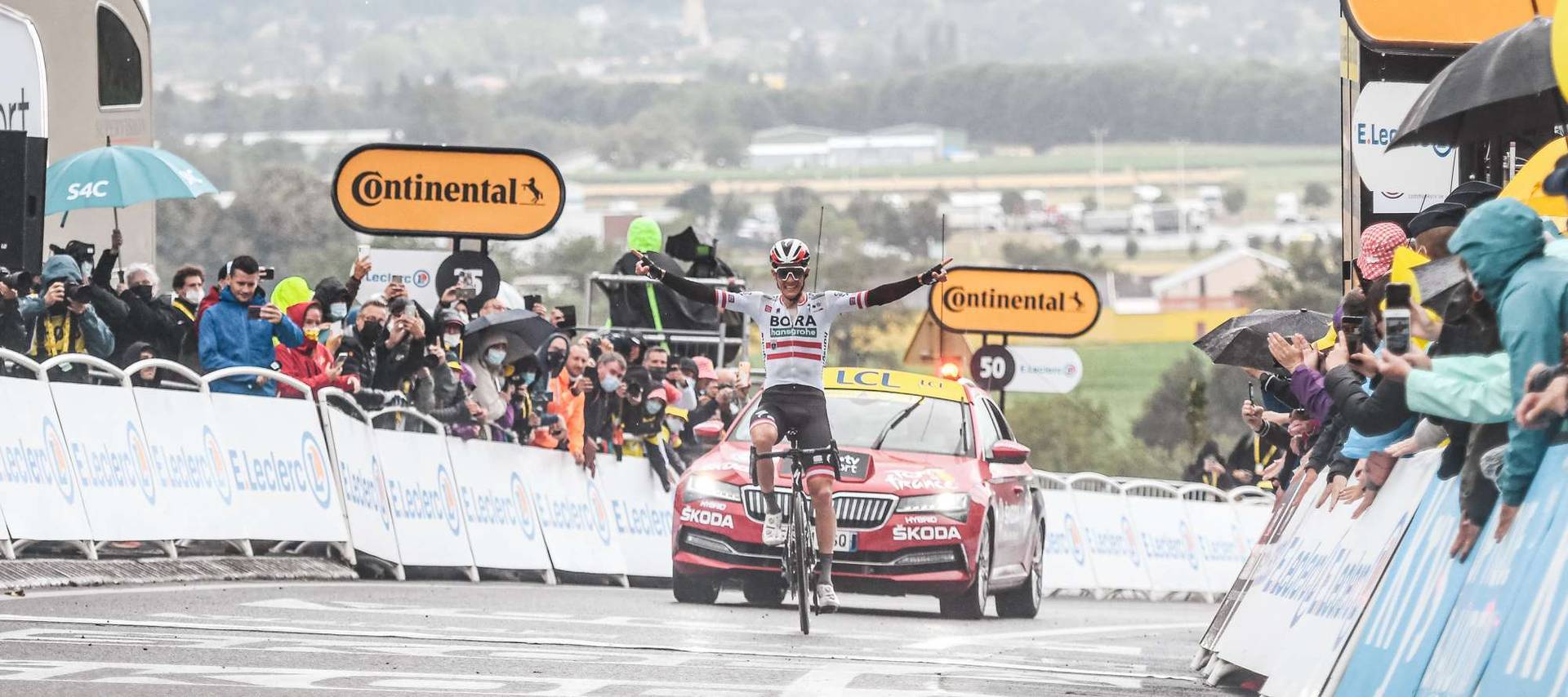Конрад на 16-му етапі Tour de France вперше виграв гонку « Великий петлі »