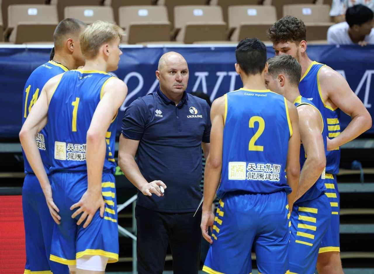 Санон та ще два досвідчені гравці приєдналися до збірної України