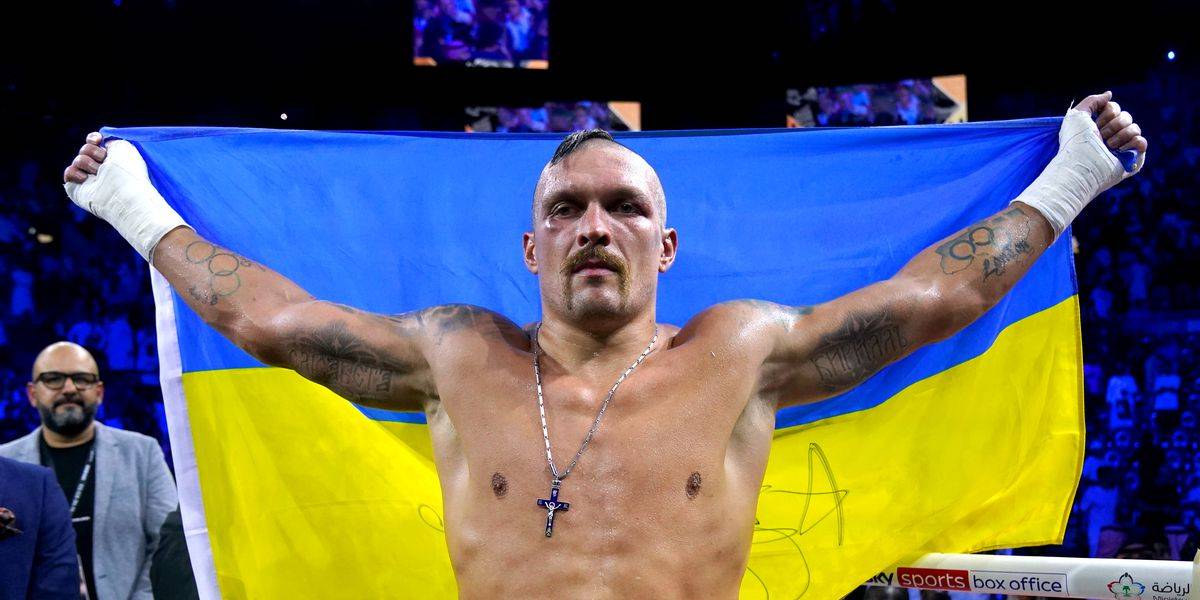 Колишній чемпіон світу назвав Усика майбутнім членом Міжнародного залу боксерської слави