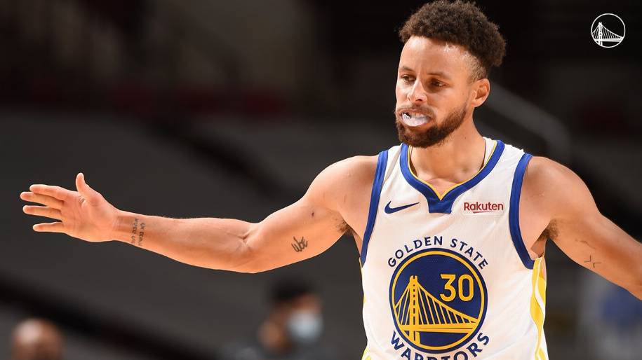 Карри побил клубный рекорд «Голден Стэйт», реализовав 61 бросок подряд