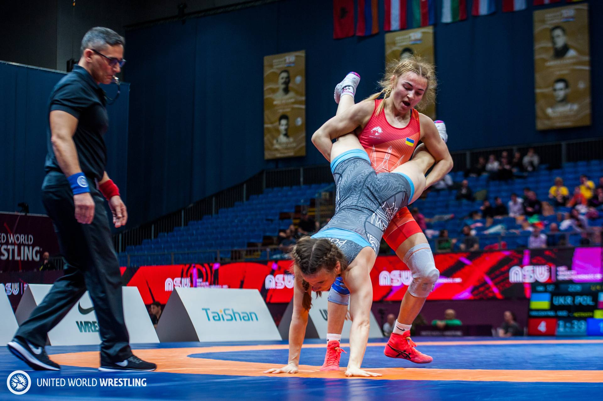 Неймовірна Грушина-Акобія - чемпіонка Європи-2022 по жіночій боротьбі