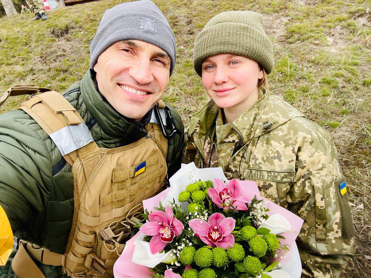 Володимир Кличко відвідав пологовий будинок: «Життя триває - багато українців будуть з'являтися на світ»