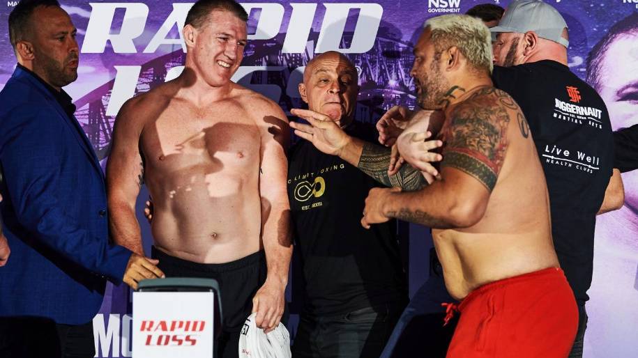 Хант устроил потасовку на взвешивании перед своим боем