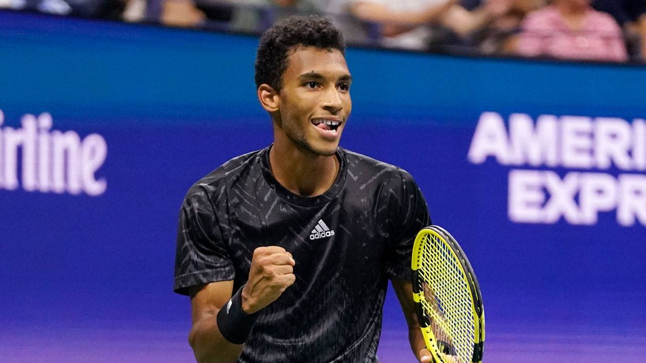 Оже-Альяссім переграв Тіафо і пробився в 1/4 фіналу US Open