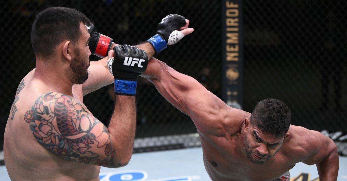 Кувалдами по голове. Видео брутального избиения Сакаи от Оверима