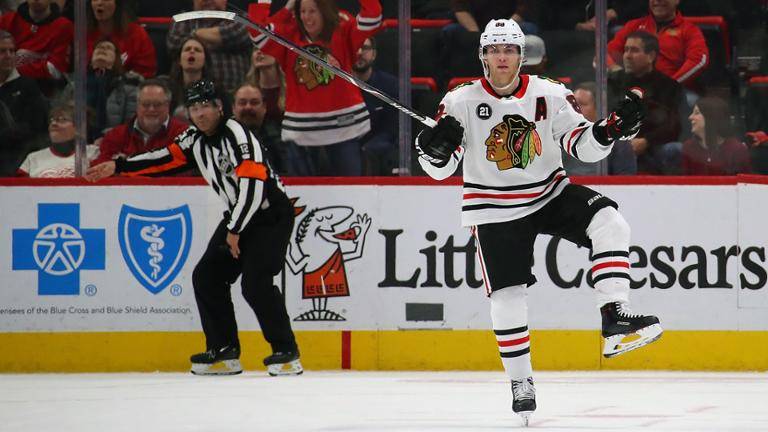 «Чикаго» в овертайме дожал «Детройт» и добыл вторую победу подряд в «регулярке»