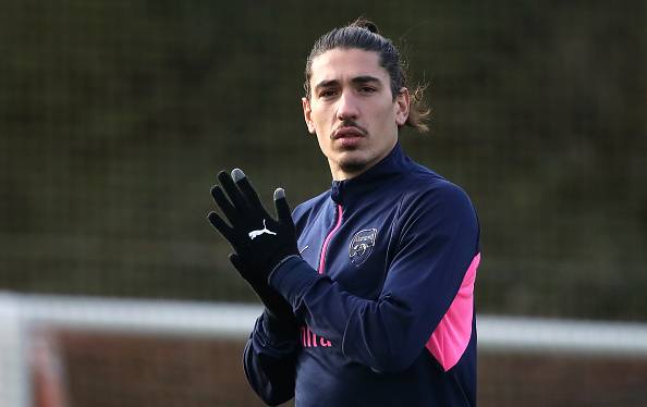 Главный стиляга из АПЛ. Что носит Эктор Бельерин