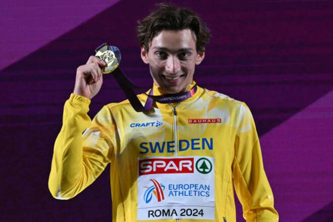 Дюплантіс пропустить зимовий чемпіонат Європи