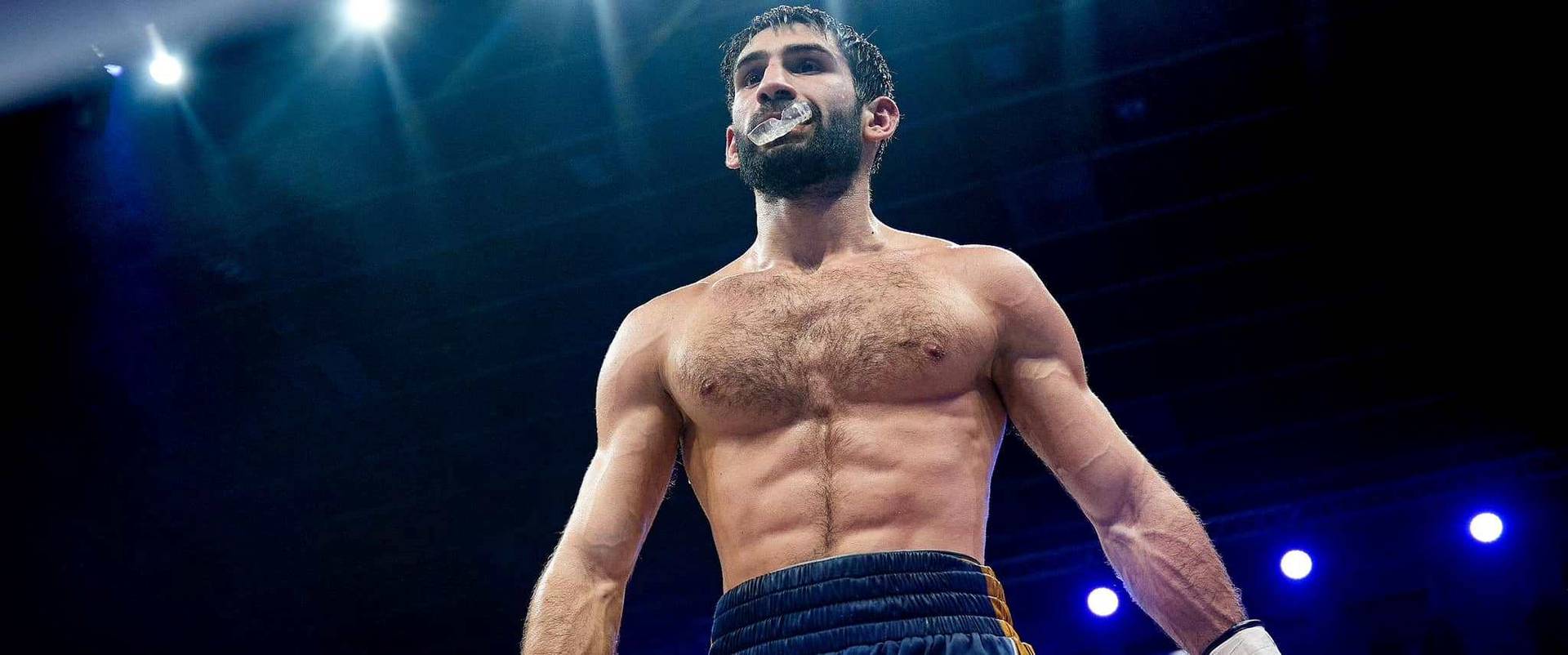 Чемпион мира из Украины назвал сильнейшего боксера своего дивизиона